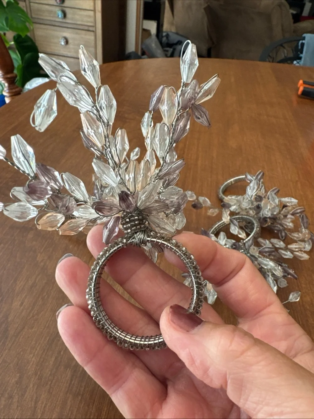 Beaded Burst Napkin Ring Holder Set Of 4 Pier 1? Silver,purple,white Light Pink